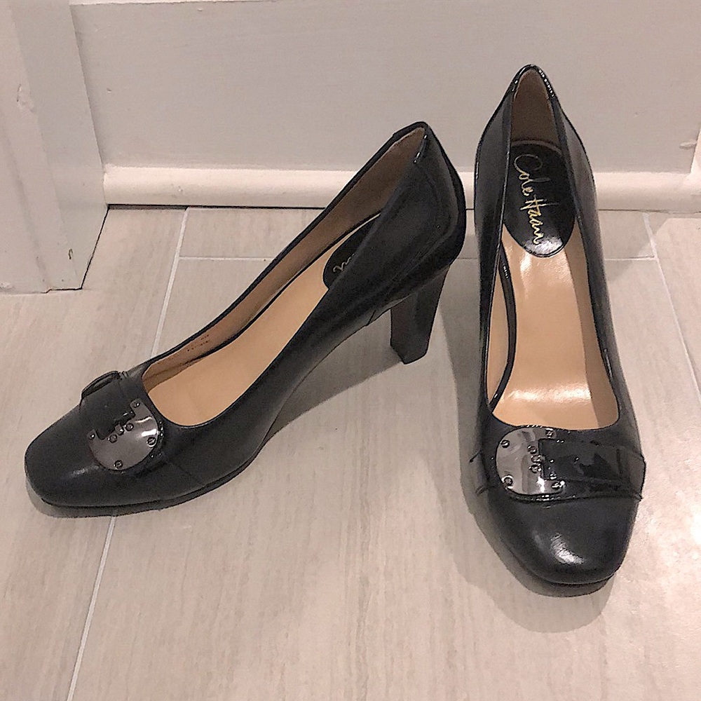 Cole Haan Nike Air Black Leather Pumps, 8M/B